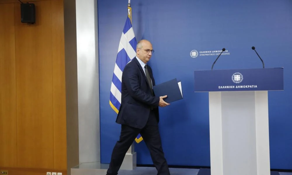 Οικονόμου: Η αύξηση στον κατώτατο μισθό θα είναι σημαντική-Ανοίγει η πλατφόρμα για τα καύσιμα